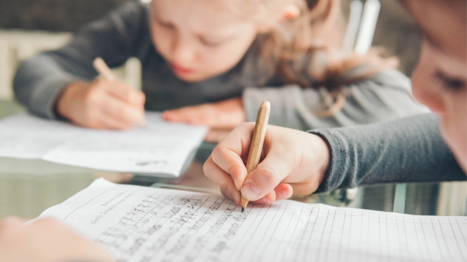 girls writing